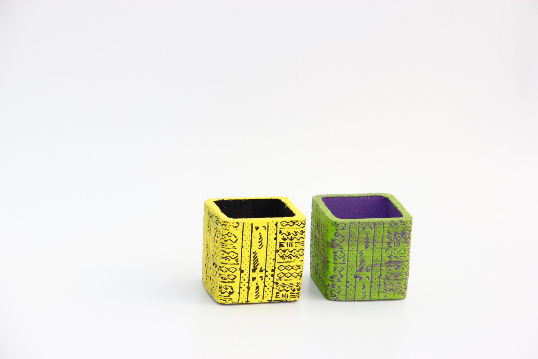 KAKTÜS SAKSI SETİ - 2 ADET EL YAPIMI ARKAİK SARI-YEŞİL KAKTÜS SAKSI SETİ - 2 ADET EL YAPIMI ARKAİK SARI-YEŞİL