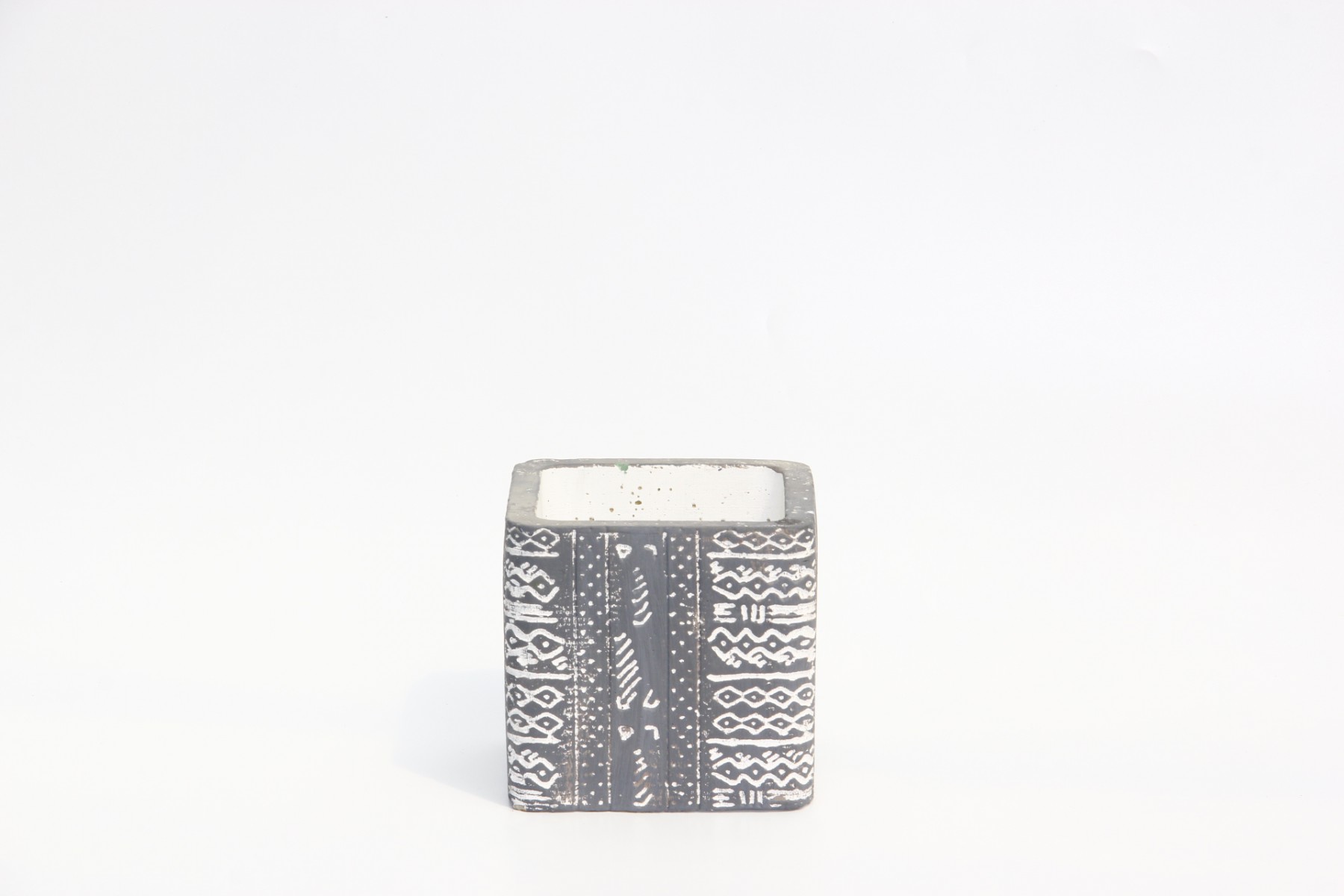 KAKTÜS SAKSISI - EL YAPIMI ARKAİK GRİ RENK KAKTÜS SAKSISI - EL YAPIMI ARKAİK GRİ RENK