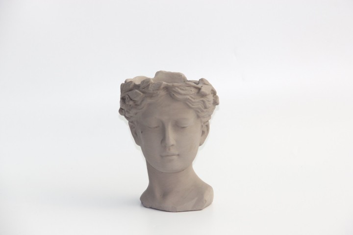 HELEN SAKSI - EL YAPIMI BEJ RENK